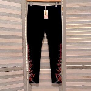 Johnny Was Aivita Black Embroidered leggings